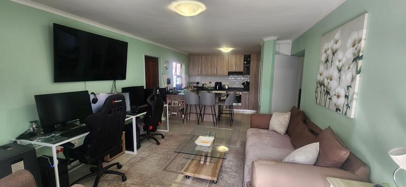 To Let 2 Bedroom Property for Rent in Burgundy Estate Western Cape